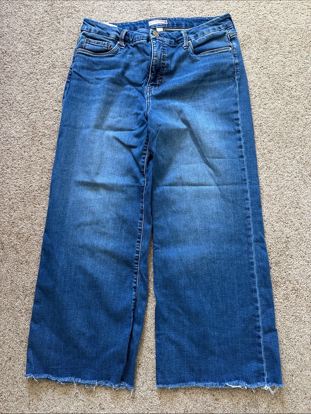 Kut from the Kloth Wide-Leg Jeans in Blue Wash